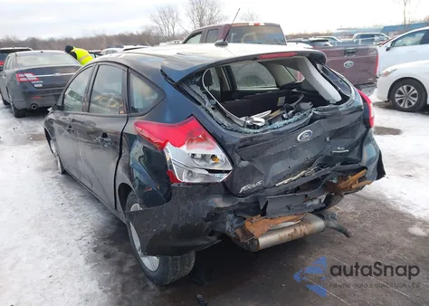 2013 Ford Focus Se z USA, uszkodzony, nr VIN 1FADP3K24DL312474